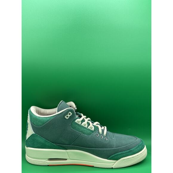 Air Jordan 3 Retro SP “Nina Chanel” Size 13W/11.5 Men OG Box (FZ7974-300) main image 4